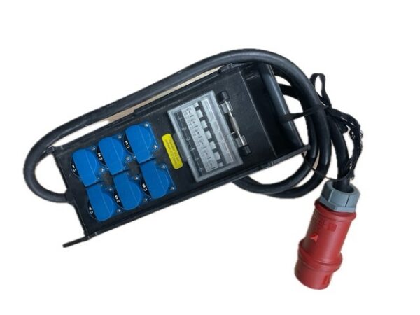 Electric Distribution Box 400V/32A To 6X 230V/16A Schuko